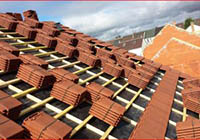Rénover sa toiture à Loconville